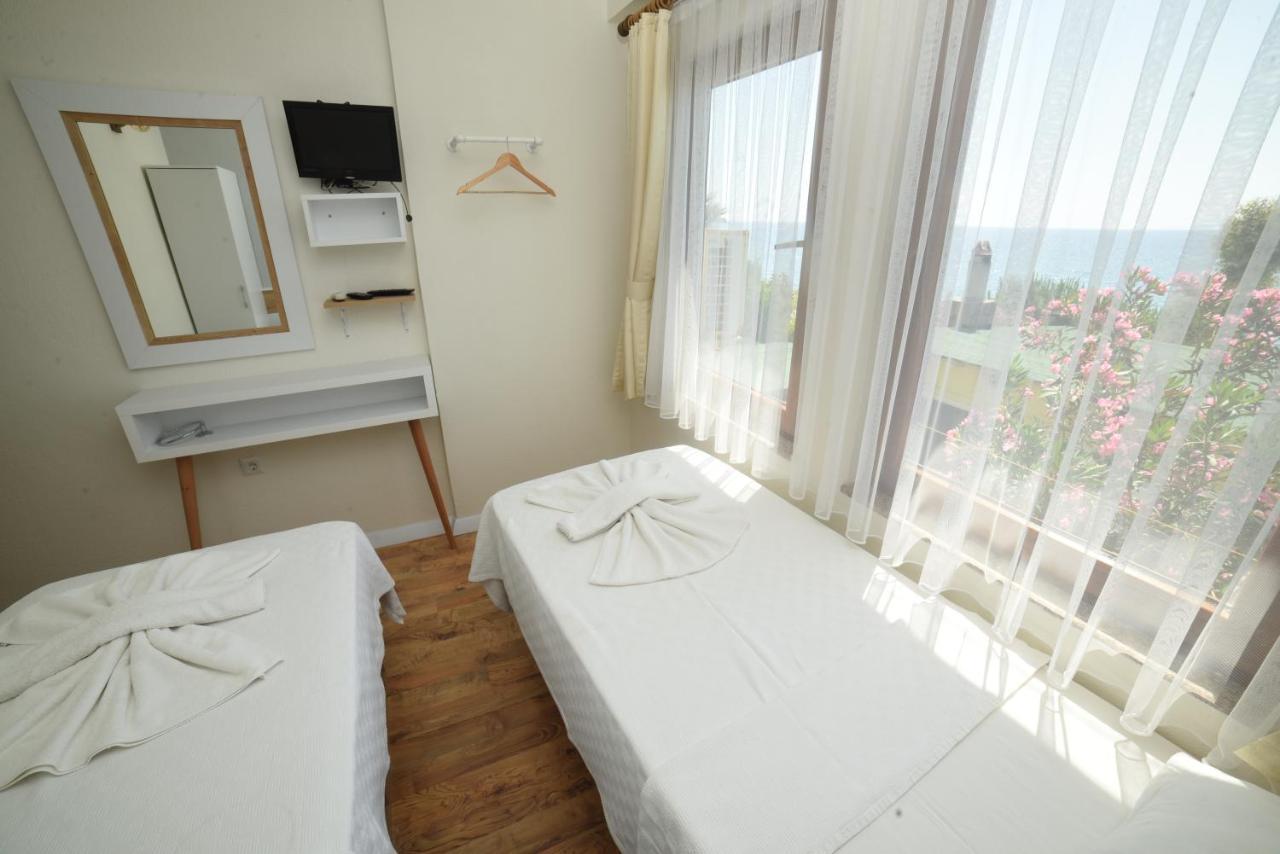Limonata Hotel Assos Екстериор снимка